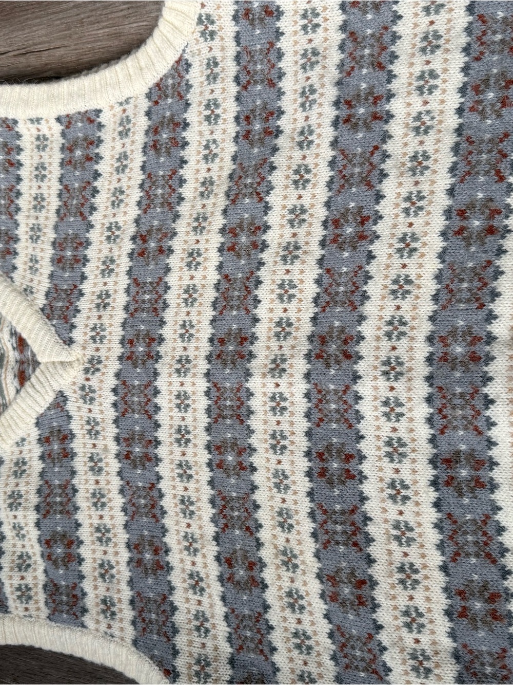 VTG CARL MICHAELS Fair Isle Knit Sweater Vest Pattern Beige Multi Color Size L - Picture 3 of 6